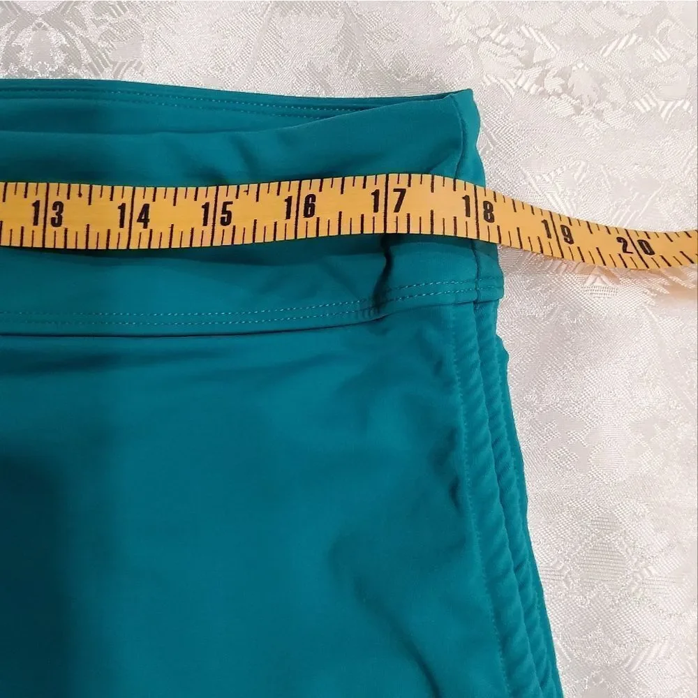 Athleta Women's Scrunch Swim Skirt Size XL